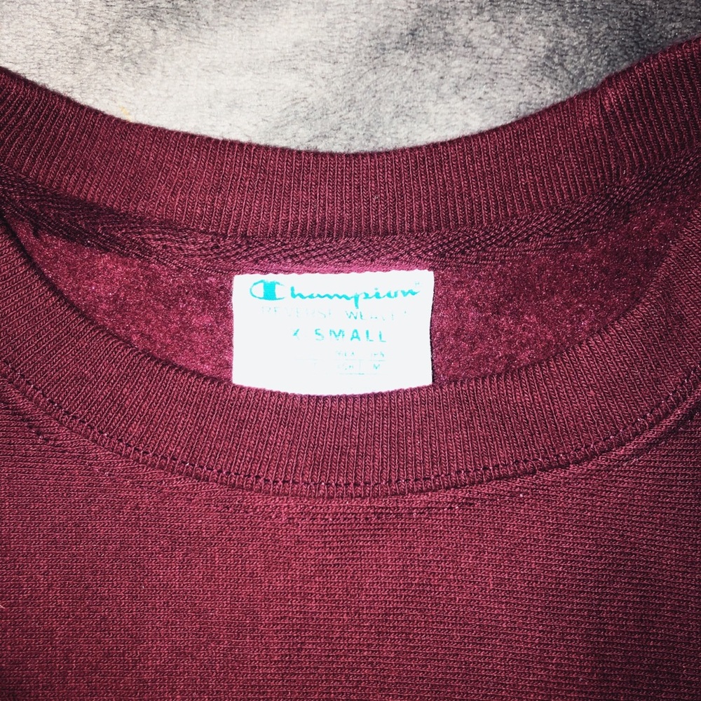 Burgundy Champion sweater - Picture 2 of 4
